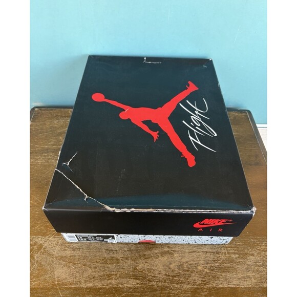 Air Jordan 4 Retro OG White Cement 2025 Men\'s Size 15 FV5029-100 DAMAGED LID